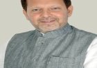 रोहतक अनाज मंडी पहुंचे कैबिनेट मंत्री अरविंद शर्मा: धान और बाजरा खरीद का लिया जायजा, अधिकारियों को दी खरी-खरी—'किसानों को न हो कोई परेशानी'